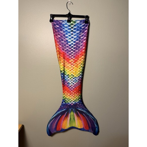 Fin Fun Mermaidens Swimming Tail with Monofin - Rainbow, Kid’s Size 6 - Picture 4 of 4